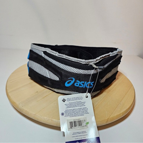Asics Long Haul Running Waistpack Black Gray Blue NWT Adjustable 36 Inches Long - Picture 1 of 10